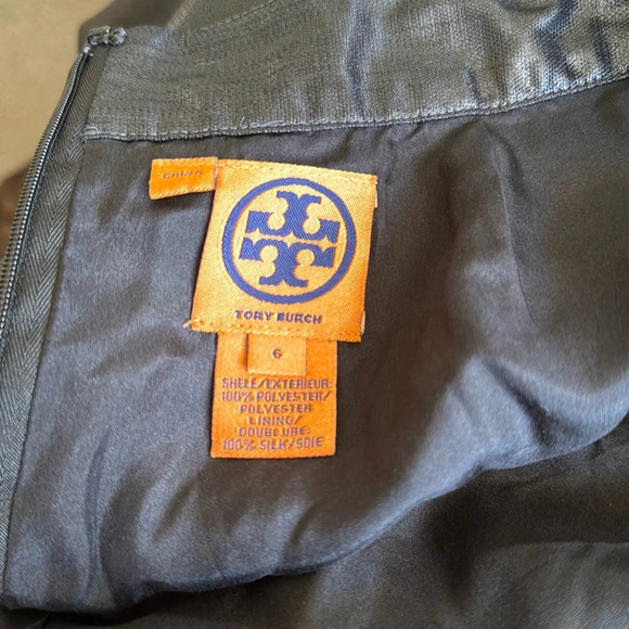 Tory Burch size 6 black shimmer skirt midi pleated flattering - Picture 5 of 13